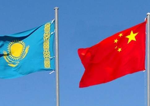 9,42 млрд долларов составил объем торговли китайского Синьцзяна с Казахстаном в 2017 году